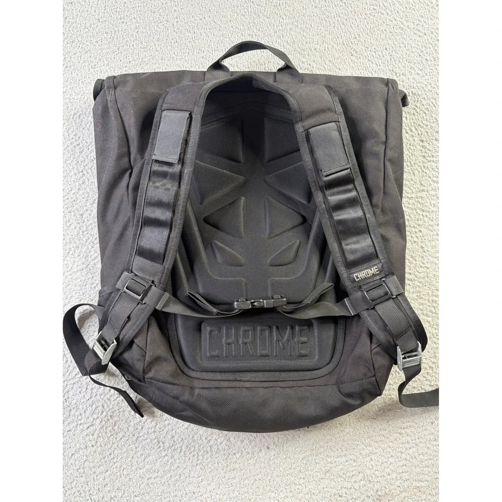 Chrome Industries chrome industries